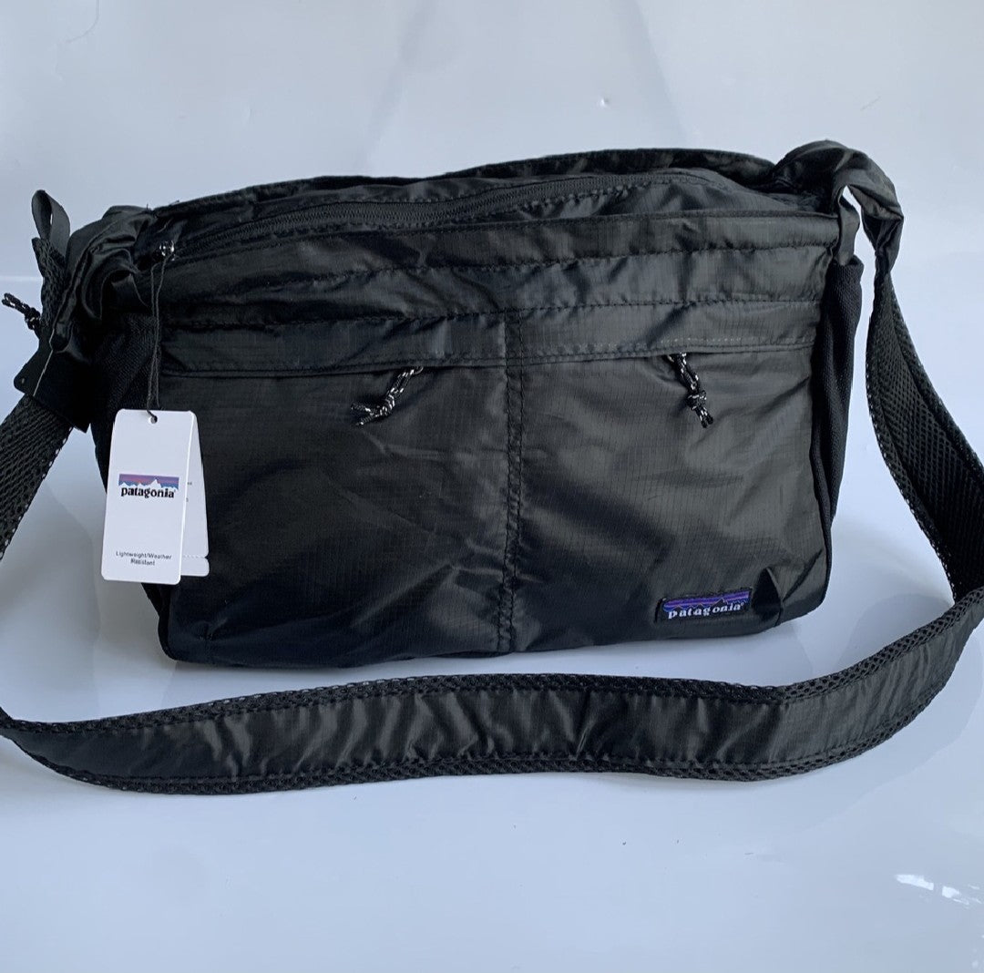 Patagonia shoulder bag