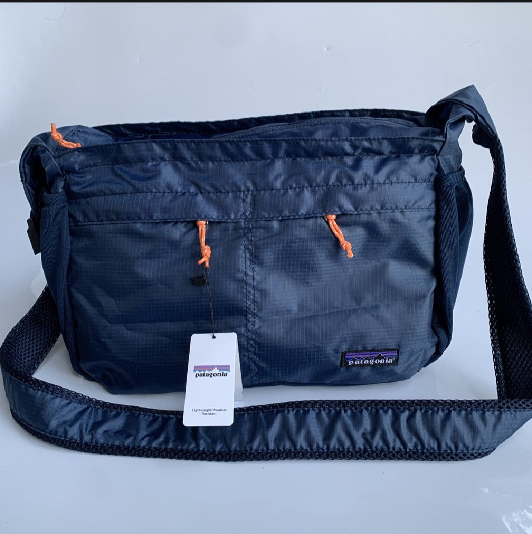 Patagonia shoulder bag